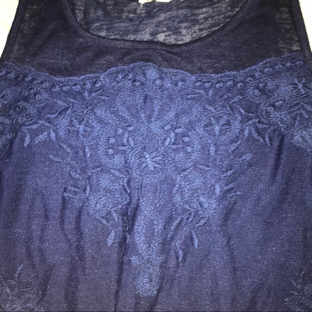 navy blue lace tank top - Picture 2 of 2